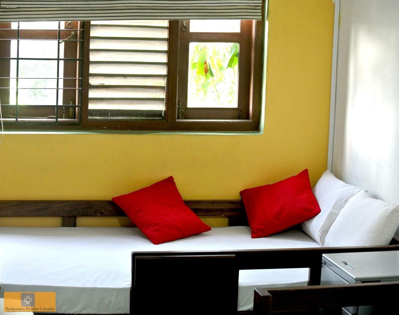 Backpackers Paradise Colombo Exterior photo